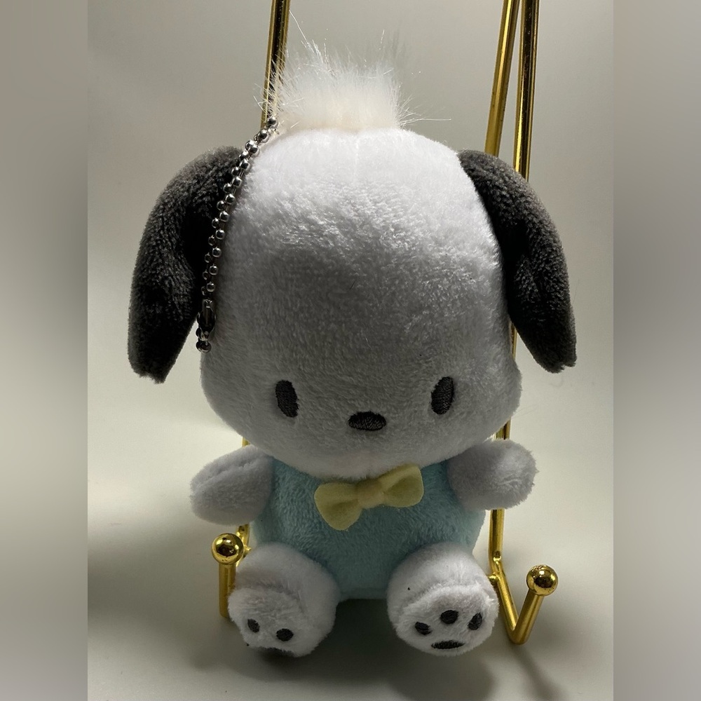 A Rare HTF Sanrio 2019 Pochacco Keychain Key Ring Fob Bag Charm Handbag Charm - Picture 1 of 4